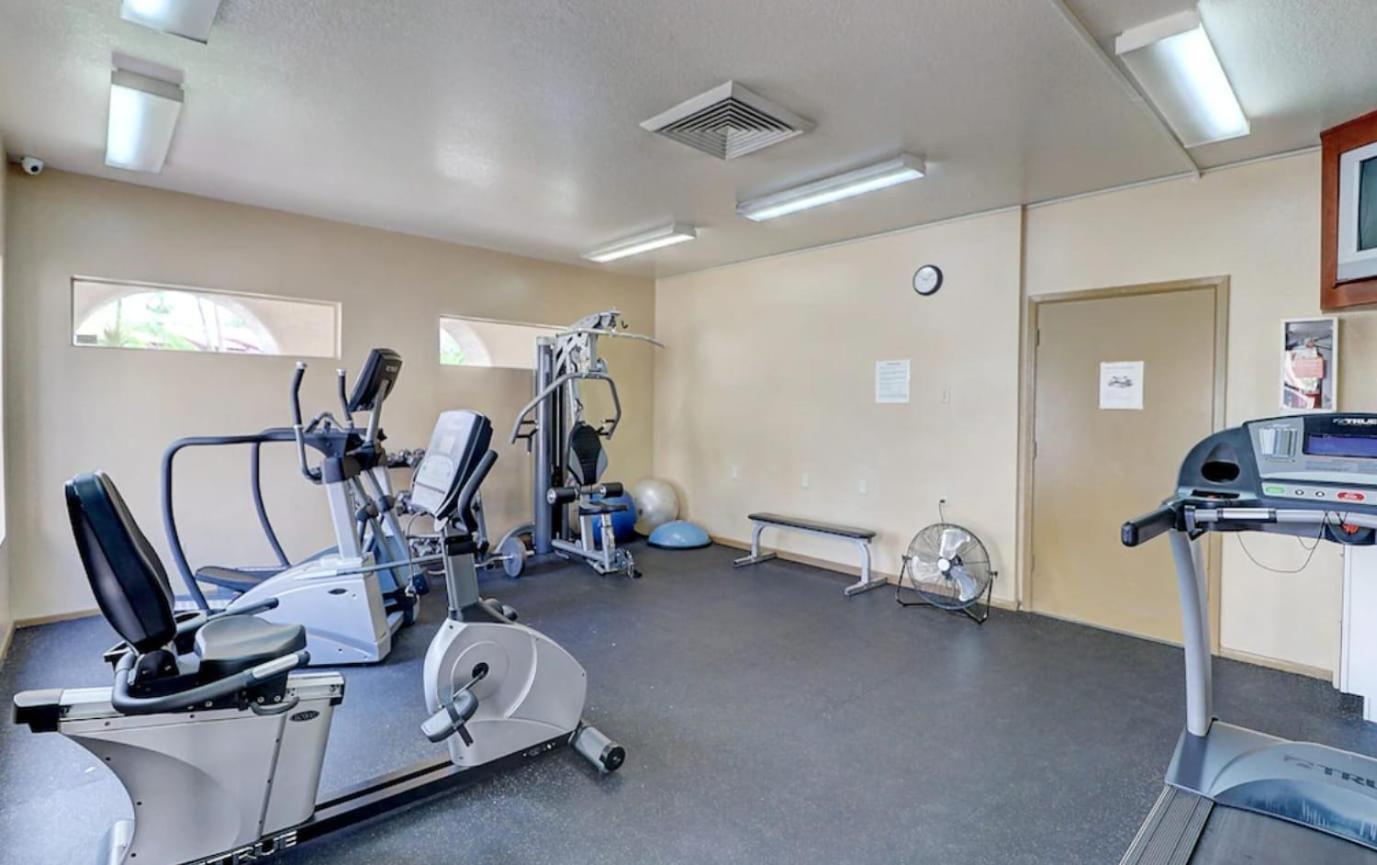 Condo With Heated Pool, Hot Tub, Near Walking Paths Glendale Buitenkant foto