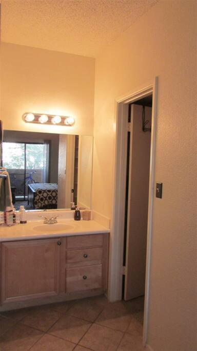 Condo With Heated Pool, Hot Tub, Near Walking Paths Glendale Buitenkant foto